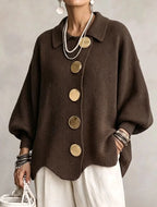Emma - Cárdigan oversize con cuello y botones metálicos grandes