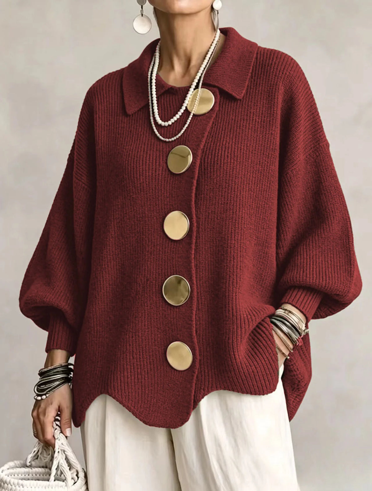 Emma - Cárdigan oversize con cuello y botones metálicos grandes