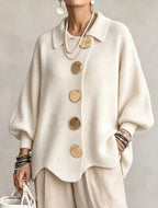 Emma - Cárdigan oversize con cuello y botones metálicos grandes